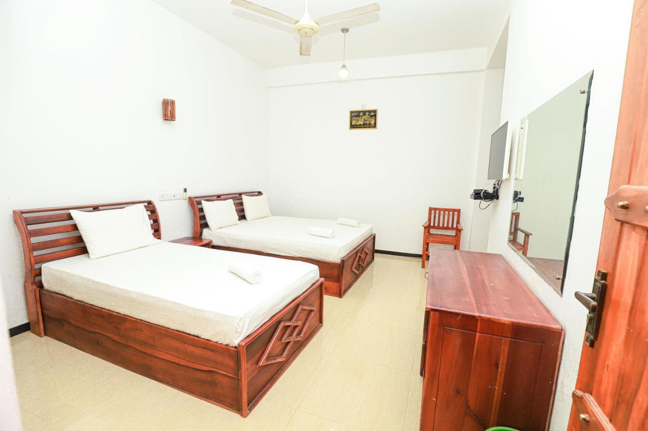 טיסמהרמה Yala Rich Lodge מראה חיצוני תמונה